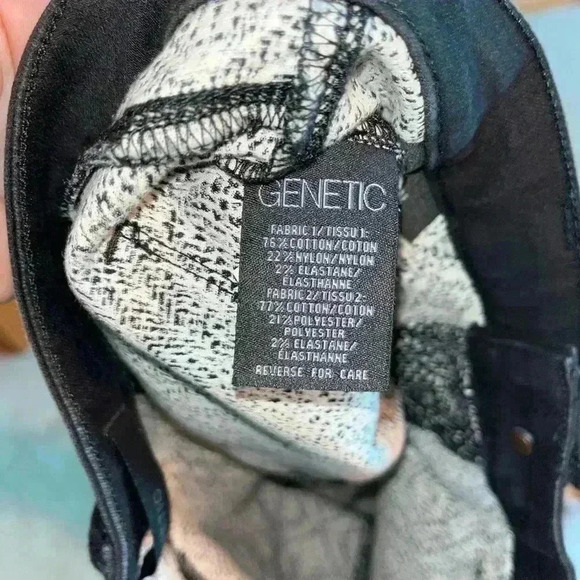 Genetic Denim Shane Black White Jacquard Skinnies - Picture 5 of 6